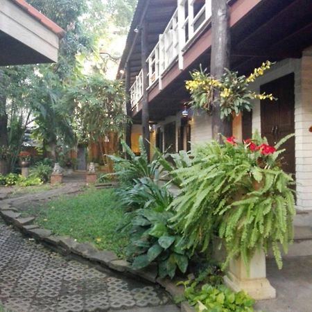 Smile House Guesthouse Chiang Mai Eksteriør billede